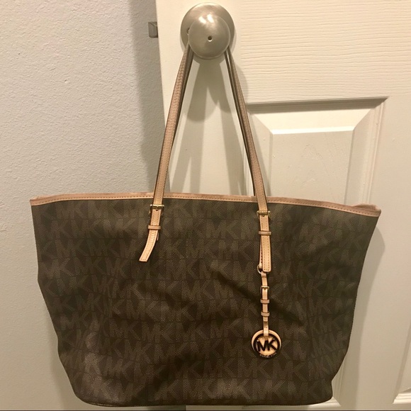Michael Kors Handbags - Michael Kors Tote Bag (with dust bag)